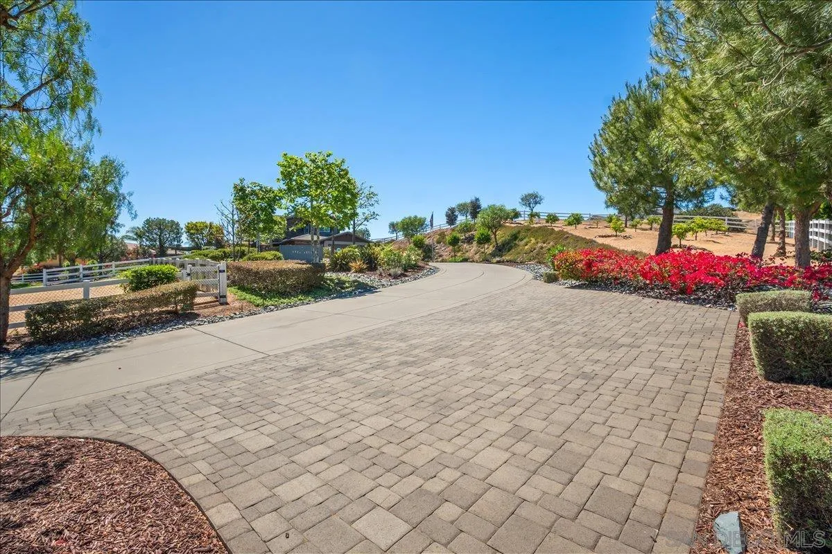 2736 Ortega Road Ramona, CA 92065 - Photo 3 of 72