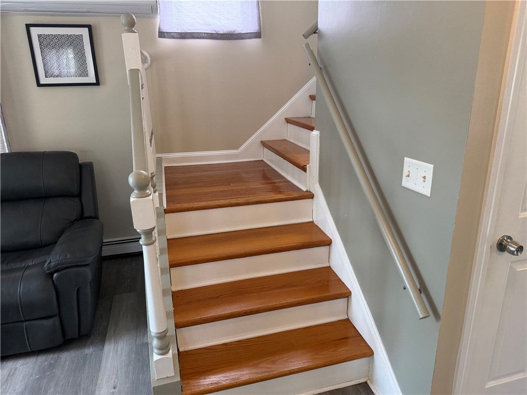 324 Dudley Street Providence, RI 02907 - Photo 8 of 24