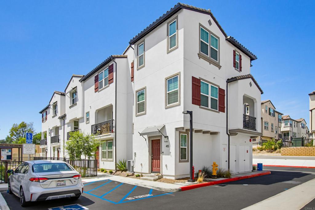 437 Jupiter Escondido, CA 92025 - Photo 14 of 44
