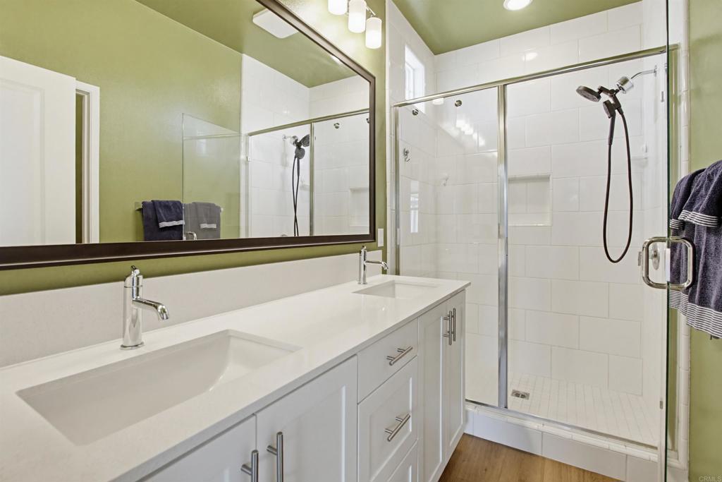 437 Jupiter Escondido, CA 92025 - Photo 24 of 44 Master Bath/Spa