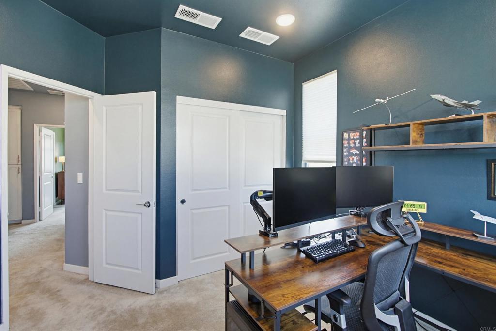 437 Jupiter Escondido, CA 92025 - Photo 25 of 44 Bedroom