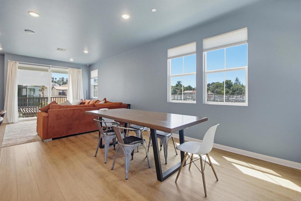 437 Jupiter Escondido, CA 92025 - Photo 9 of 44 Dining Room