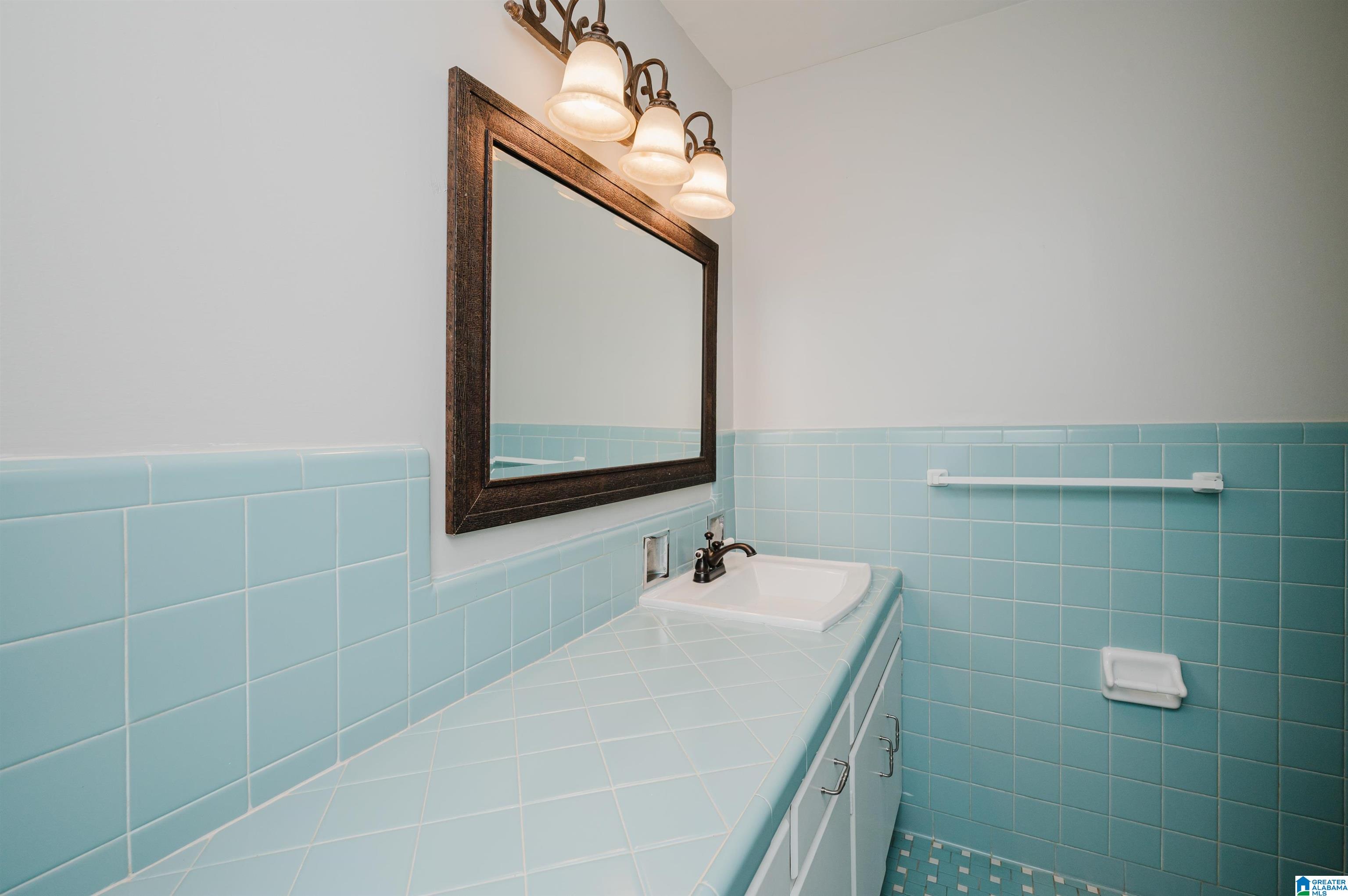 1906 Laurel Road, Unit C1 Birmingham, AL 35216 - Photo 27 of 33