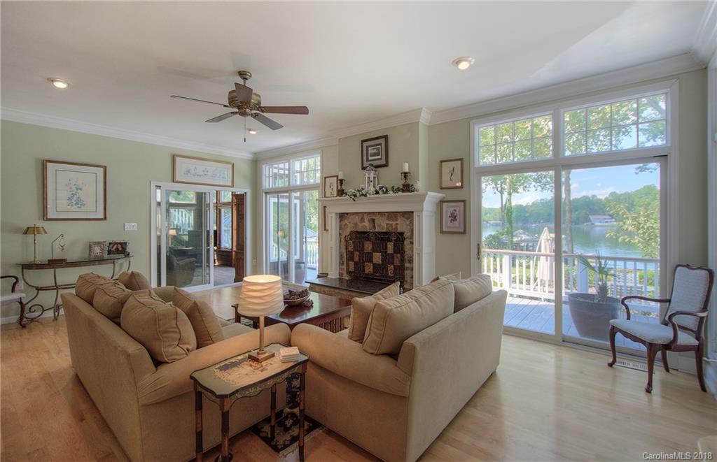 573 Bonum Road Lake Wylie, SC 29710 - Photo 6 of 36 Gallery Image 6
