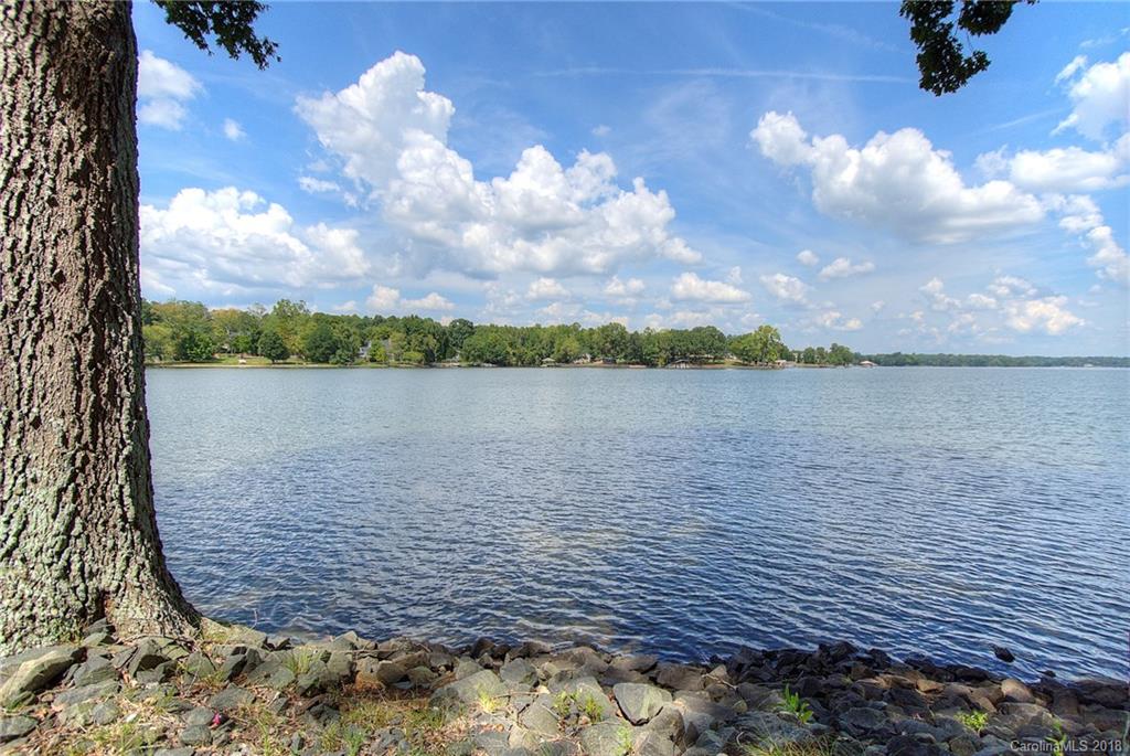 573 Bonum Road Lake Wylie, SC 29710 - Photo 7 of 36 Gallery Image 7