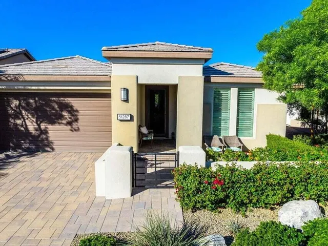 $5,500 | 51287 Longmeadow Street, Indio, CA 92201