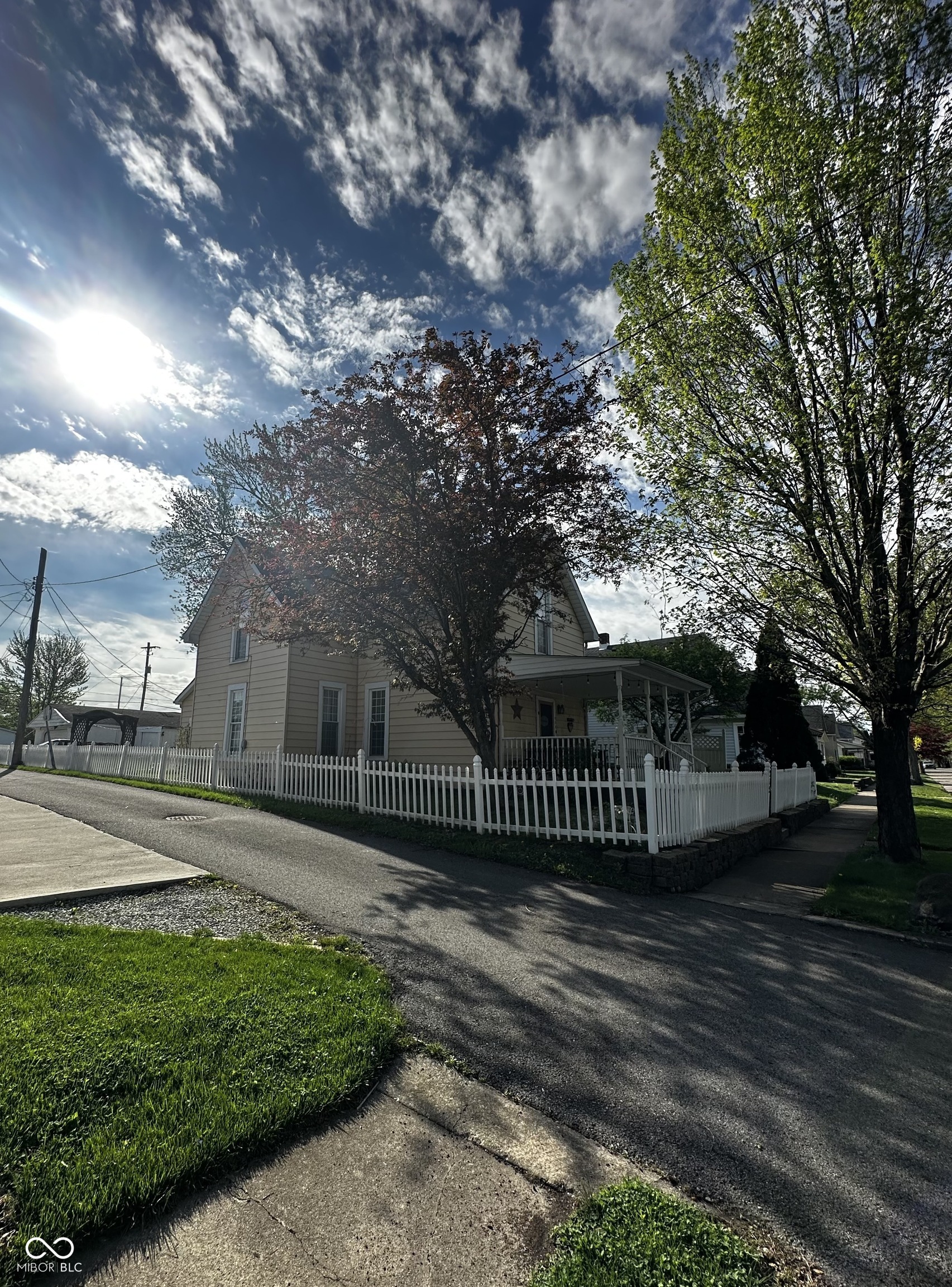 215 South Pearl Street Pendleton, IN 46064 - Photo 3 of 8