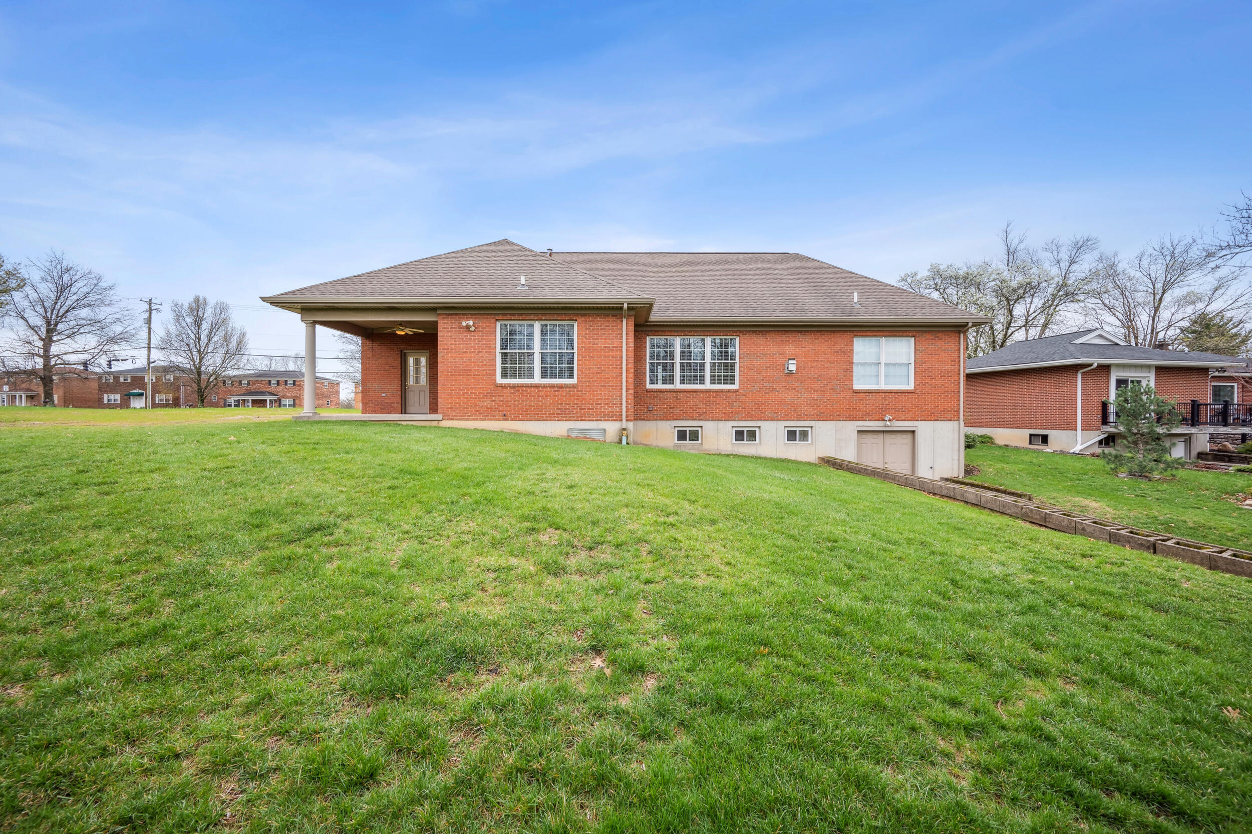428 Dudley Road Fort Mitchell, KY 41017 - Photo 36 of 39