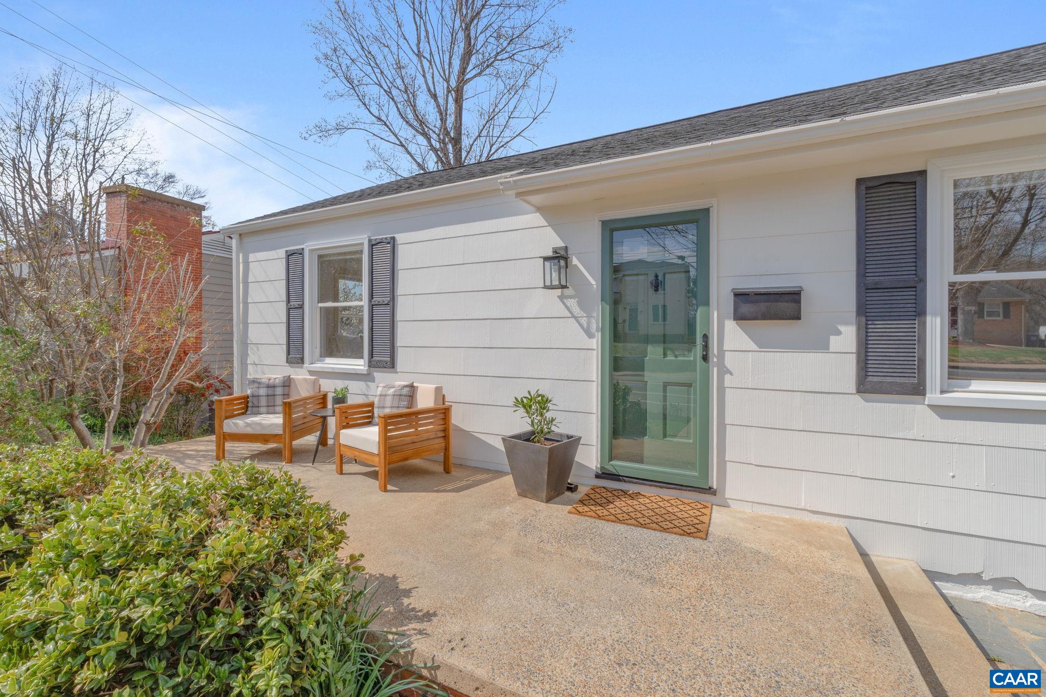111 Harris Road Charlottesville, VA 22903 - Photo 4 of 49 Gallery Image 4