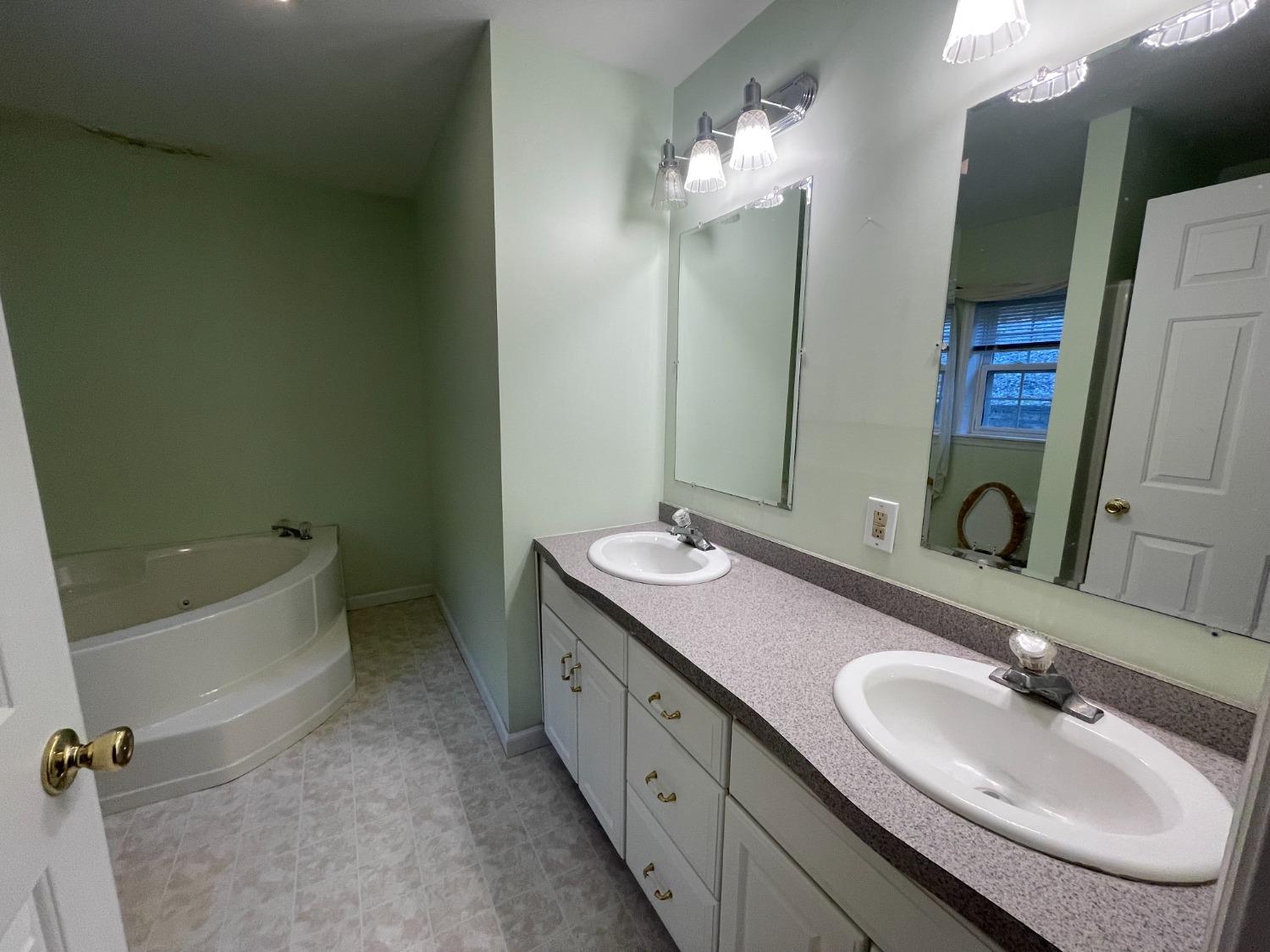 5719 East E St Road Vevay, IN 47043 - Photo 11 of 52