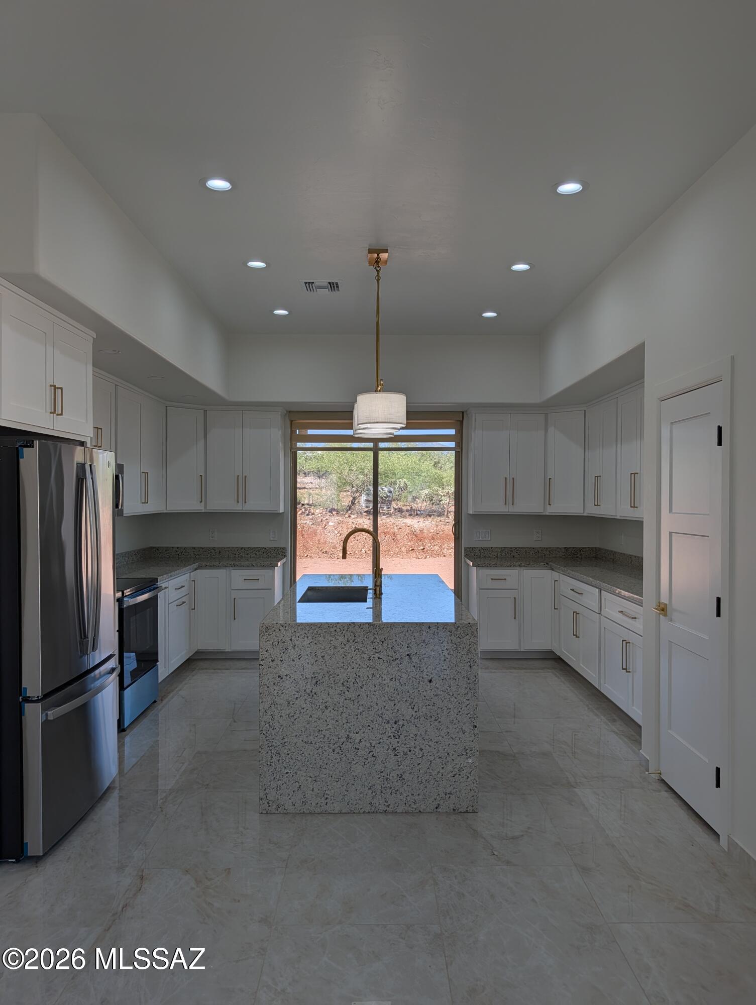 1811 Cajeme Court Rio Rico, AZ 85648 - Photo 7 of 32 Kitchen