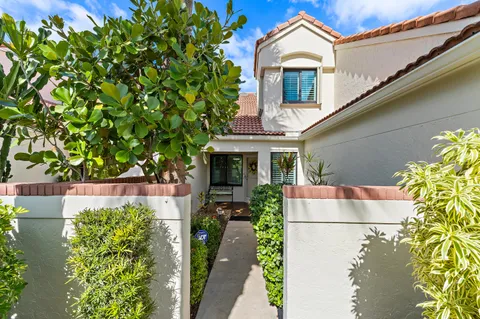 $599,900 | 703 Sea Oats Drive, Unit C4, Juno Beach, FL 33408