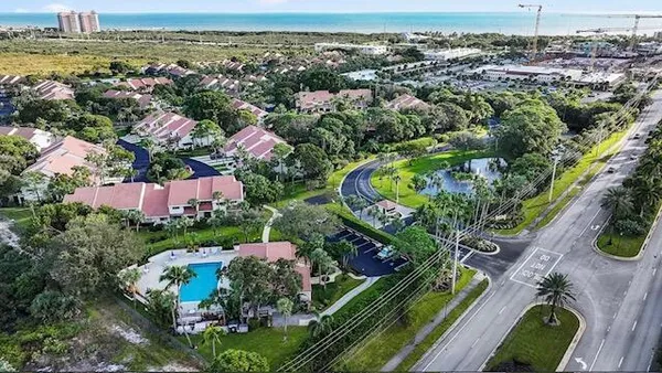 $599,900 | 703 Sea Oats Drive, Unit C4, Juno Beach, FL 33408