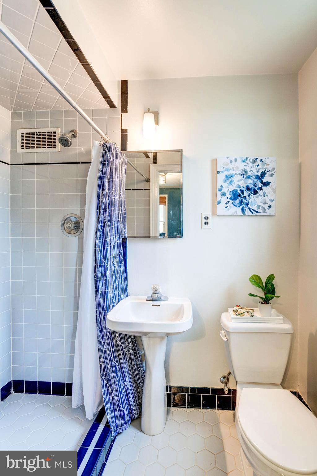 4600 Overbrook Road Bethesda, MD 20816 - Photo 22 of 77