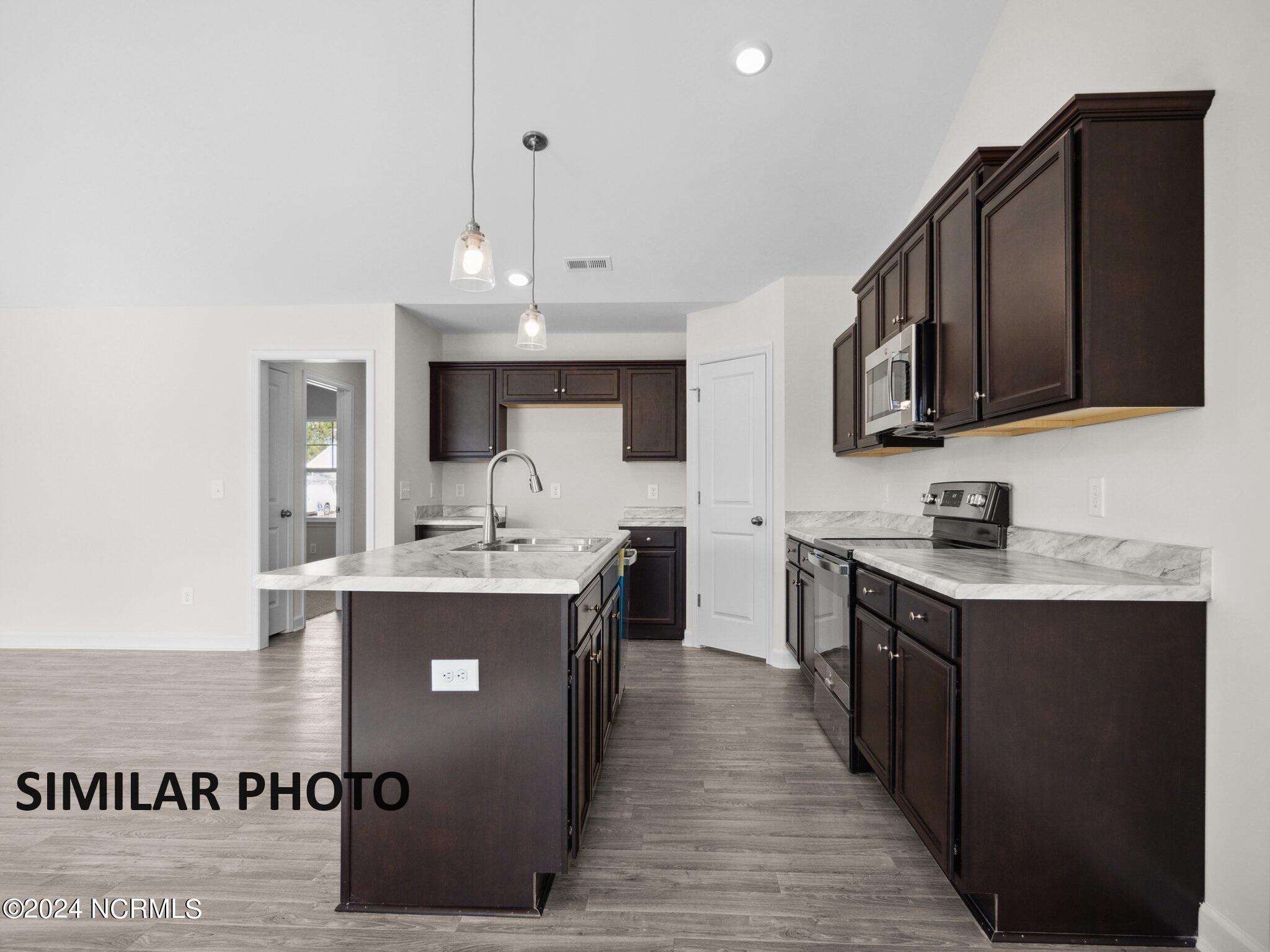 407 Windermere Road Hubert, NC 28539 - Photo 7 of 30 10-web-or-mls-P2050959