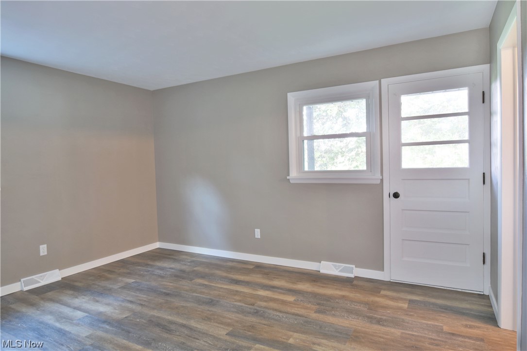 5480 Phillips Rice Road Cortland, OH 44410 - Photo 20 of 35 Gallery Image 20