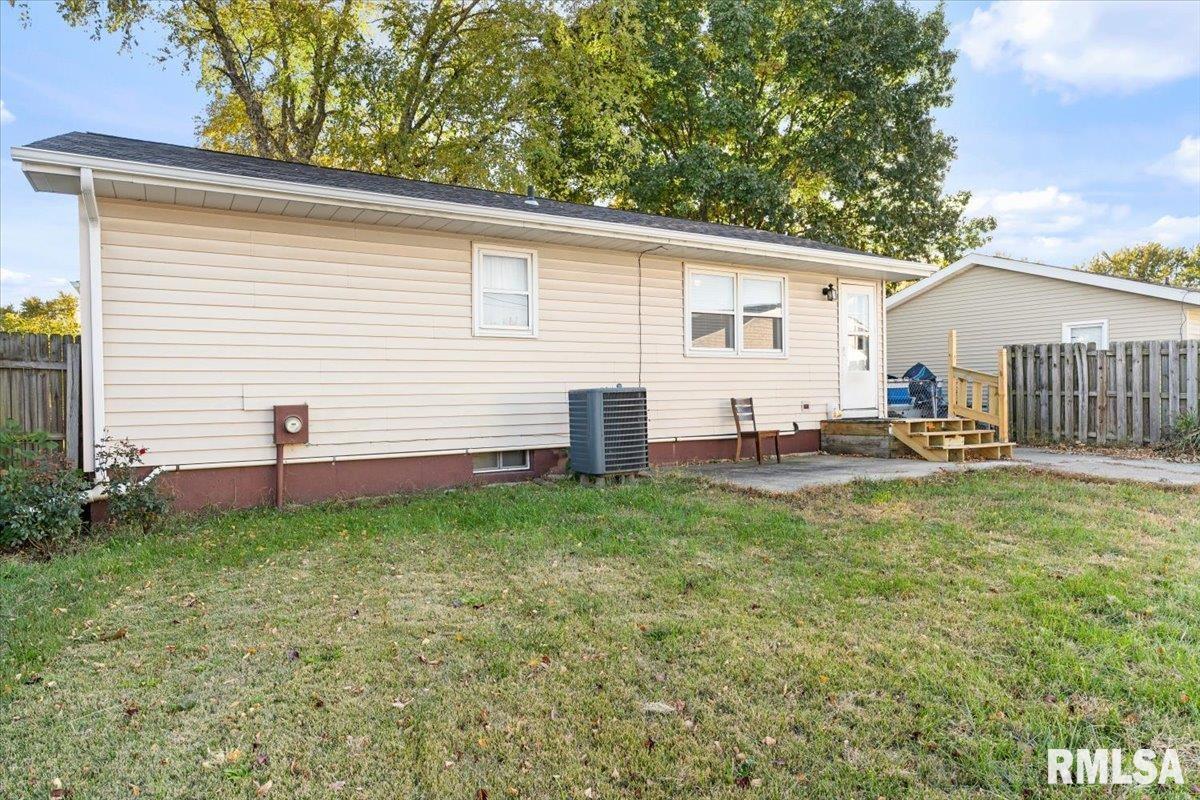 3005 Sherborn Road Springfield, IL 62702 - Photo 26 of 26