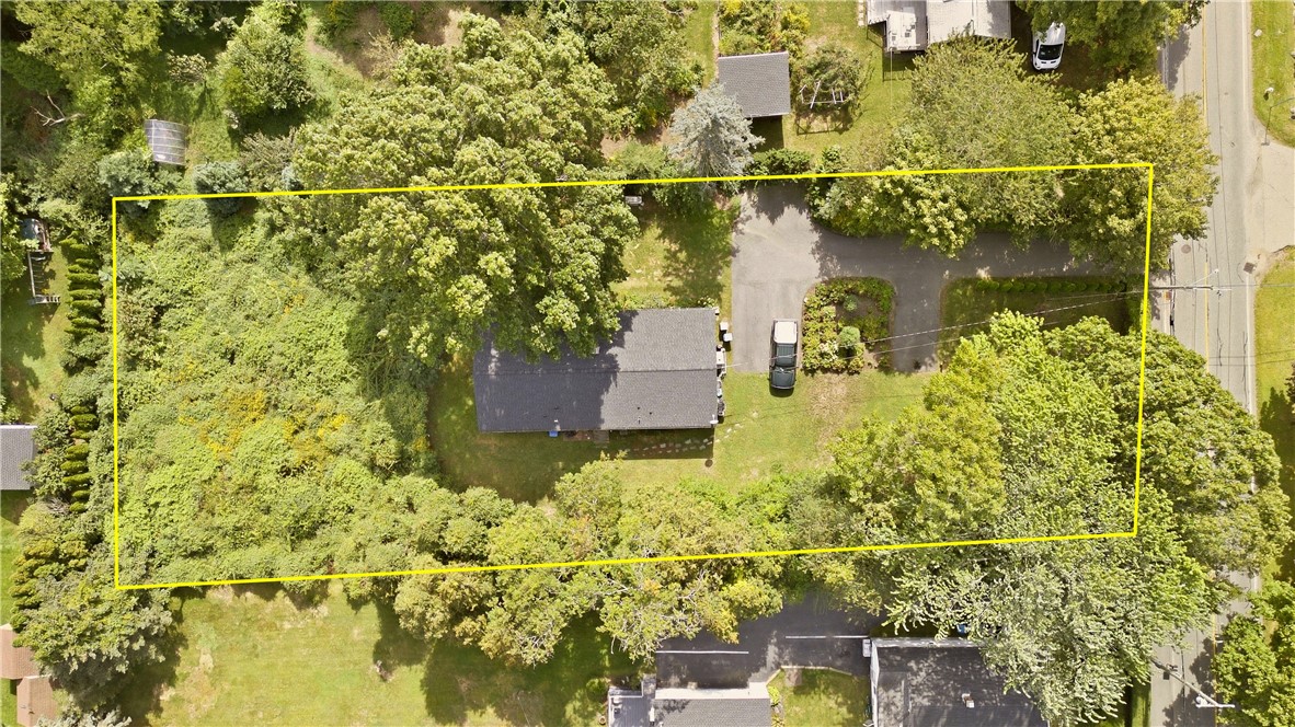 590 Turner Road Middletown, RI 02842 - Photo 9 of 12 Gallery Image 9