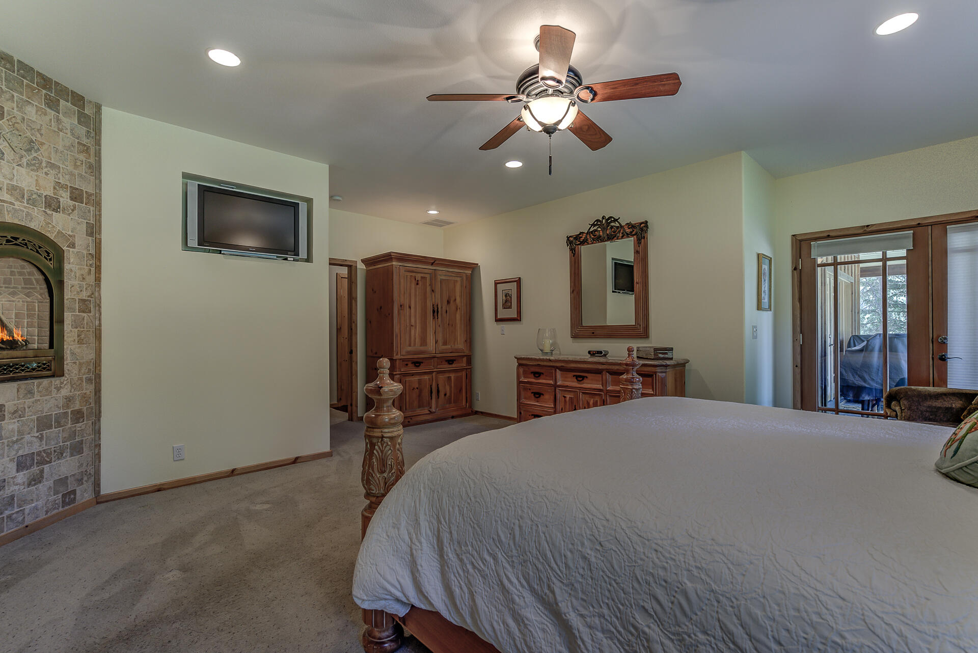 2490 Goose Ranch Road Lewiston, CA 96052 - Photo 22 of 38