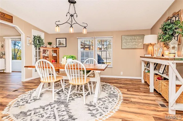 $259,900 | 6540 Cardinal Drive, French Village, MO 63036