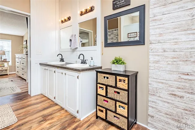 $259,900 | 6540 Cardinal Drive, French Village, MO 63036