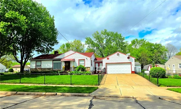 $250,000 | 3651 Dick Street, Mogadore, OH 44260