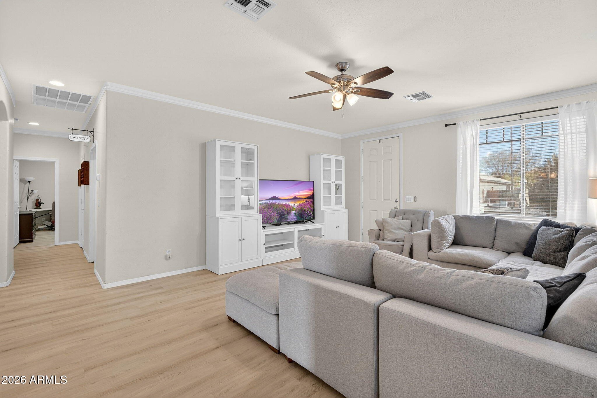 3234 East Lark Court Gilbert, AZ 85297 - Photo 3 of 29 4-web-or-mls-19-E Lark Ct