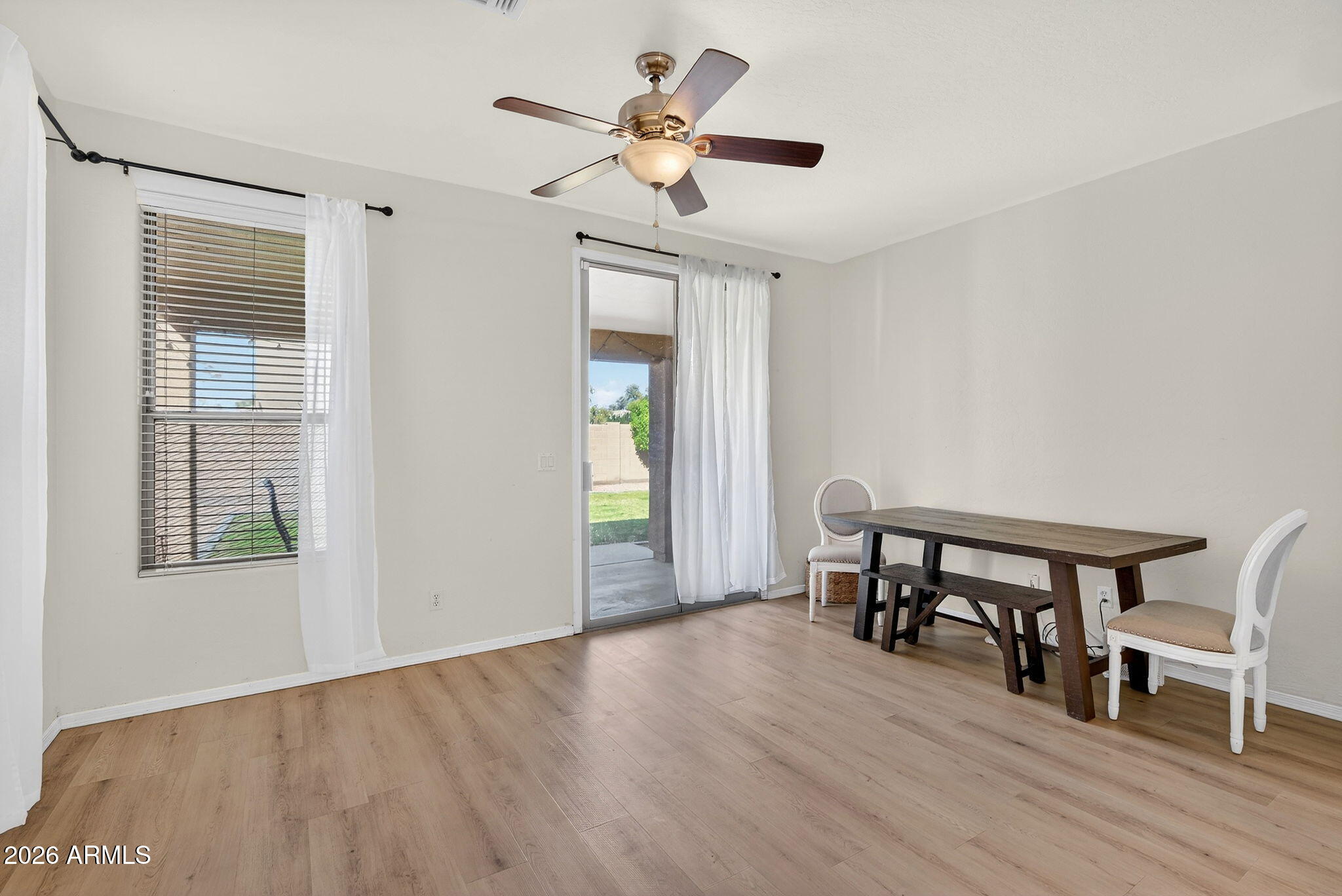 3234 East Lark Court Gilbert, AZ 85297 - Photo 9 of 29 11-web-or-mls-21-E Lark Ct