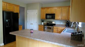11625 Denny Road St. Louis, MO 63126 - Photo 5 of 48 Gallery Image 5