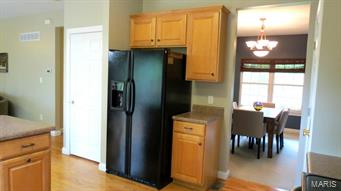 11625 Denny Road St. Louis, MO 63126 - Photo 6 of 48 Gallery Image 6
