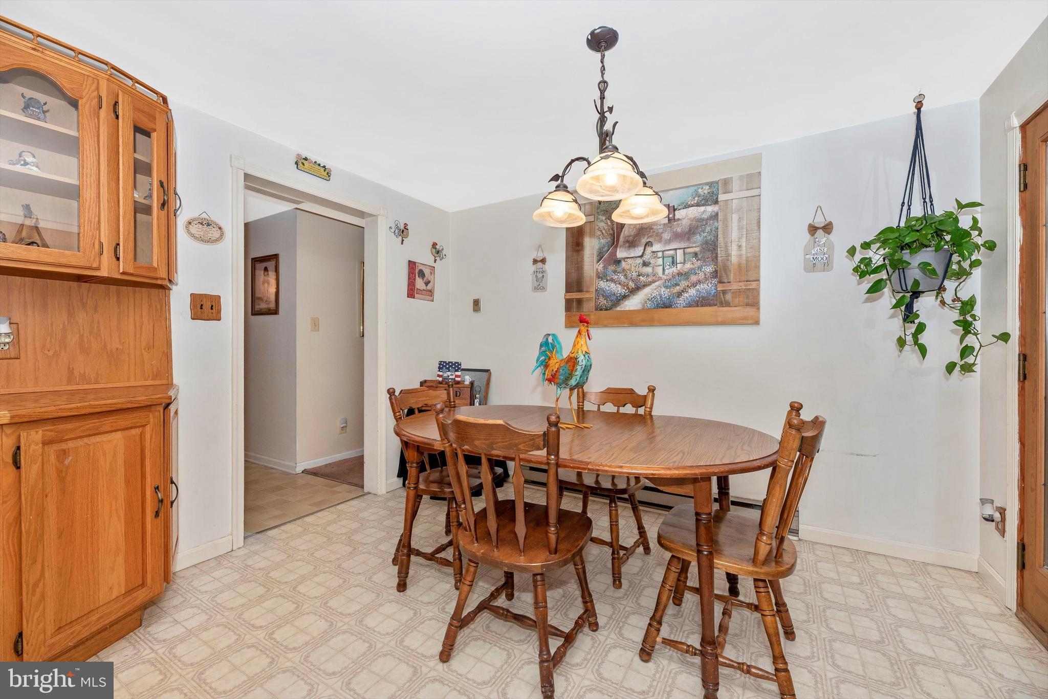 8434 Reno Monument Road Middletown, MD 21769 - Photo 16 of 44 Eat In Kitchen