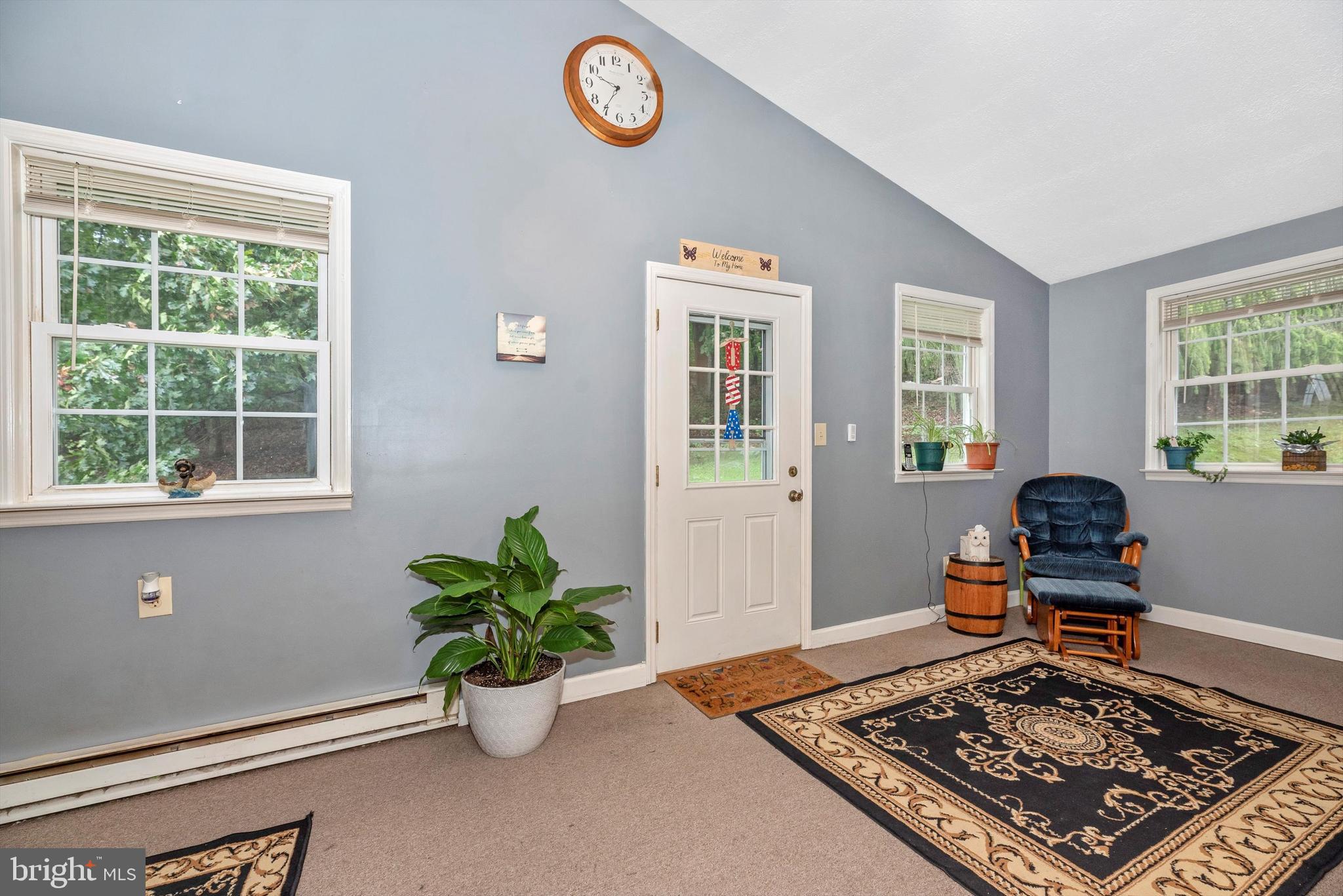 8434 Reno Monument Road Middletown, MD 21769 - Photo 10 of 44 Bonus Living space!