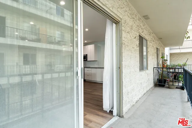 $549,900 | 1115 South Elm Drive, Unit 417, Los Angeles, CA 90035