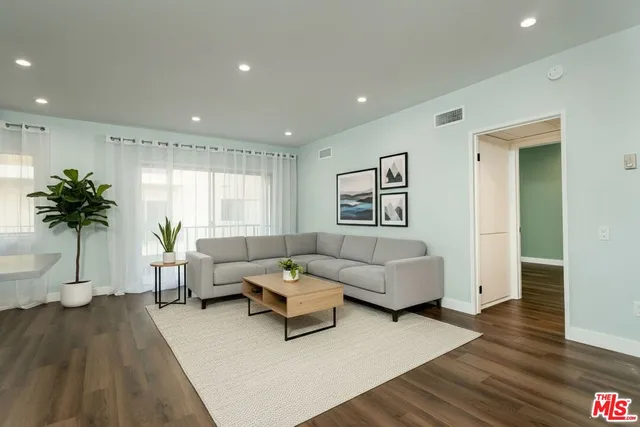 $549,900 | 1115 South Elm Drive, Unit 417, Los Angeles, CA 90035