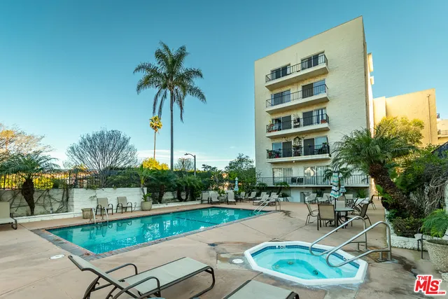 $549,900 | 1115 South Elm Drive, Unit 417, Los Angeles, CA 90035