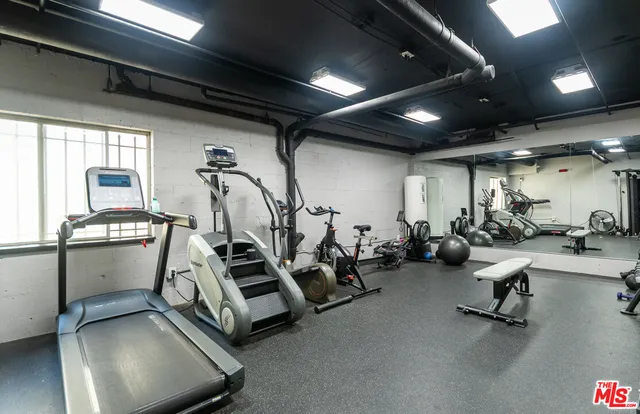 $549,900 | 1115 South Elm Drive, Unit 417, Los Angeles, CA 90035