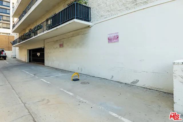 $549,900 | 1115 South Elm Drive, Unit 417, Los Angeles, CA 90035