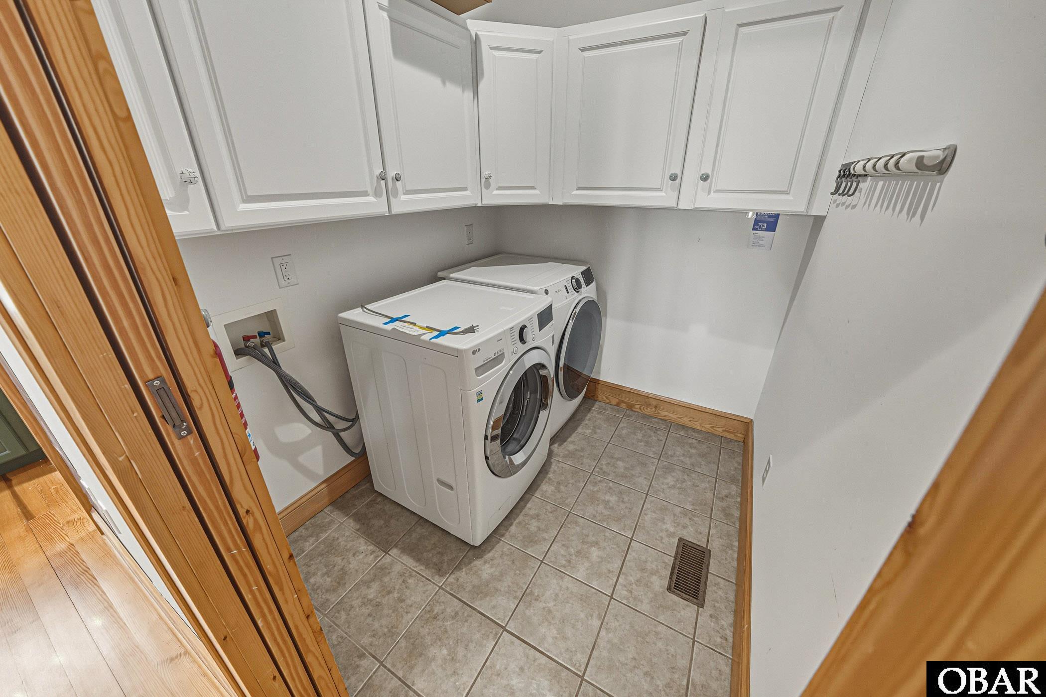 266 Cahoon Road Manns Harbor, NC 27953 - Photo 21 of 89 Laundry Room Off of Kitchen