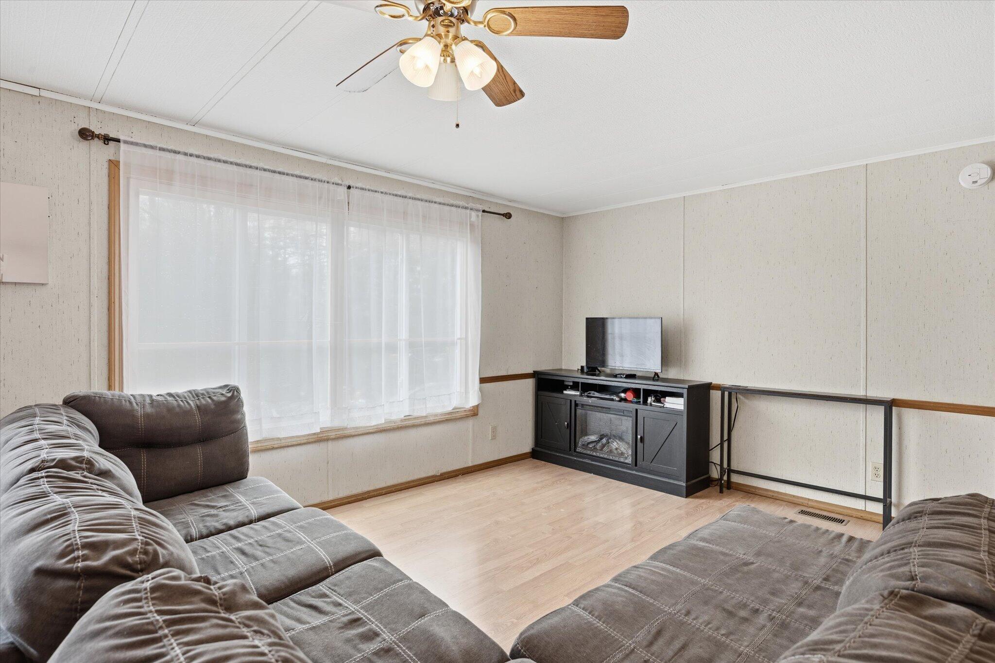 445 Snow's Cove Road Sedgwick, ME 04676 - Photo 6 of 45 Living Room