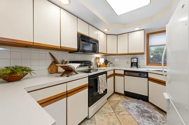 $375,000 | 182 Pinnacle Road, Unit 6, Campton, NH 03223