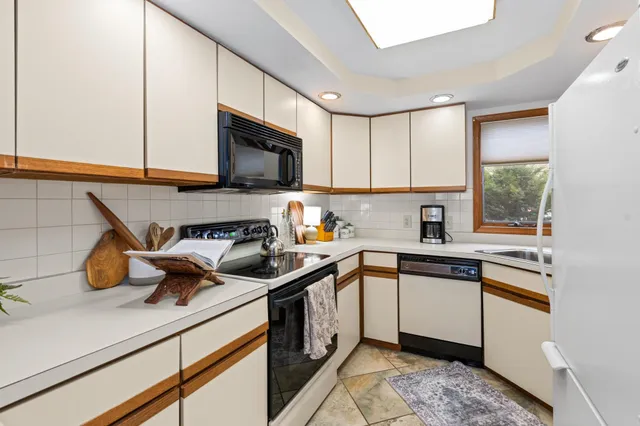 $375,000 | 182 Pinnacle Road, Unit 6, Campton, NH 03223