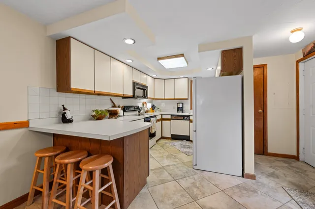 $375,000 | 182 Pinnacle Road, Unit 6, Campton, NH 03223