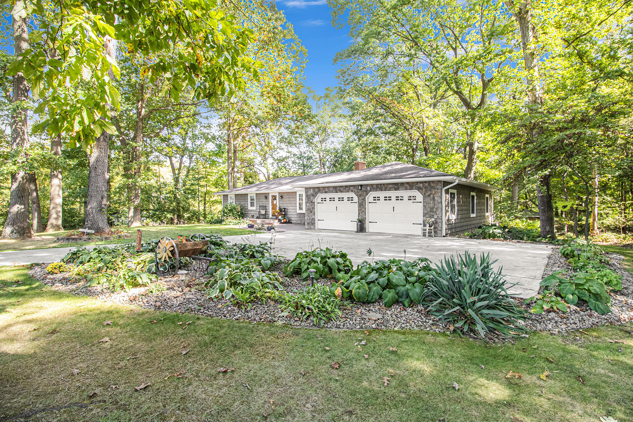 10975 Hankerd Road Pleasant Lake, MI 49272 - Photo 37 of 38 IMG_314 (2)