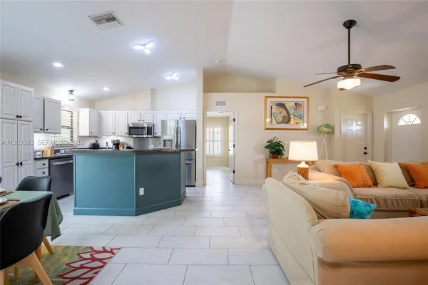 $2,200 | 36 Quail Roost Road, Lake Placid, FL 33852