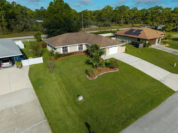 $2,200 | 36 Quail Roost Road, Lake Placid, FL 33852