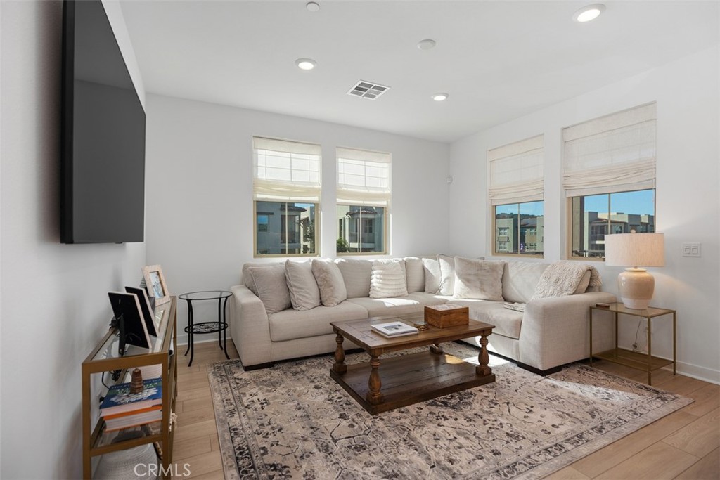 1401 Lasso Way, Unit 301 Rancho Mission Viejo, CA 92694 - Photo 5 of 43