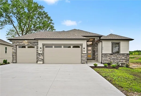 $465,500 | 696 Salem Road, Lawson, MO 64062