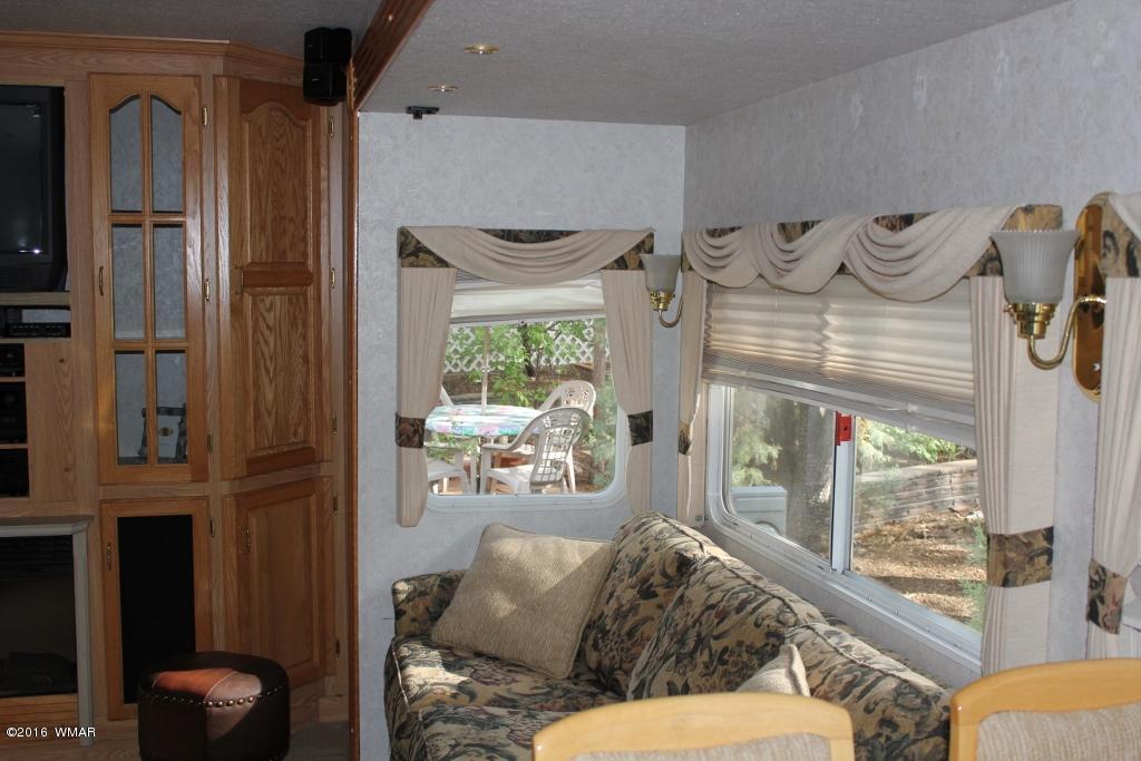 2221 Turtle Creek Road, Unit 182 Show Low, AZ 85901 - Photo 22 of 33