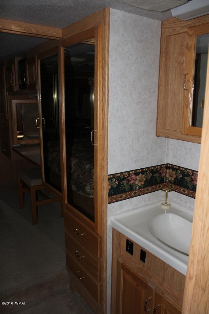 2221 Turtle Creek Road, Unit 182 Show Low, AZ 85901 - Photo 26 of 33