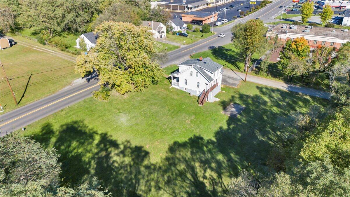 2-3 Plantation Road Northeast Roanoke, VA 24012 - Photo 3 of 13 a view of a garden